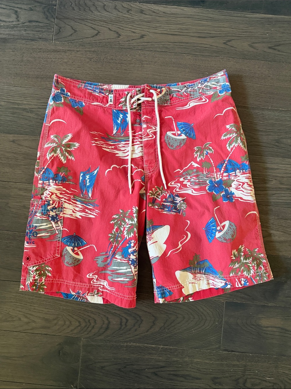 American Eagle Outfitters Red Hawaiian Print Swim Board Shorts